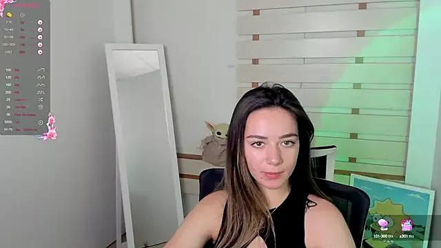Bella_XO on StripChat 