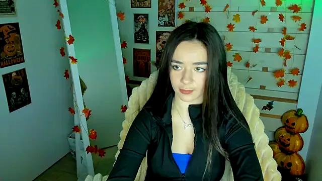 Bella_XO on StripChat 