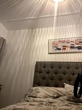 Bustyblondebabe32 — Freechat on StripChat