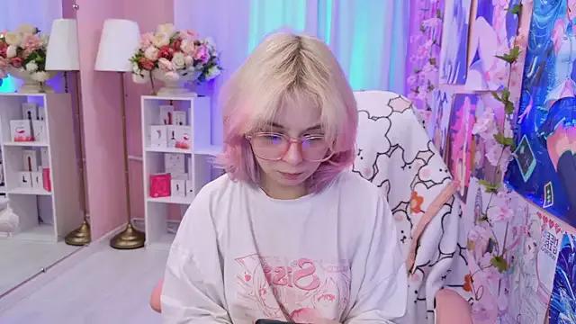 Coconut_Mia on StripChat 