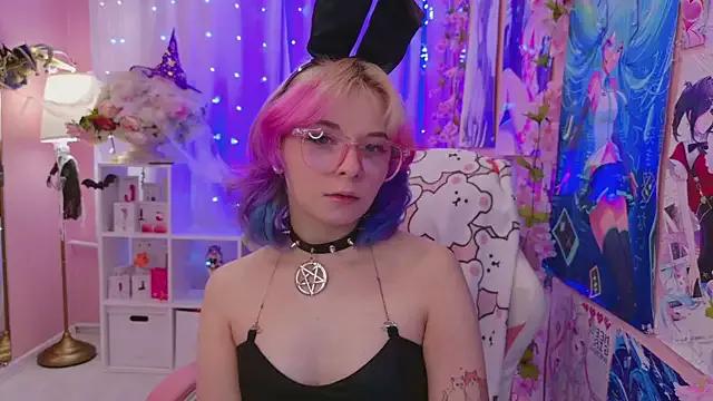 Coconut_Mia on StripChat 