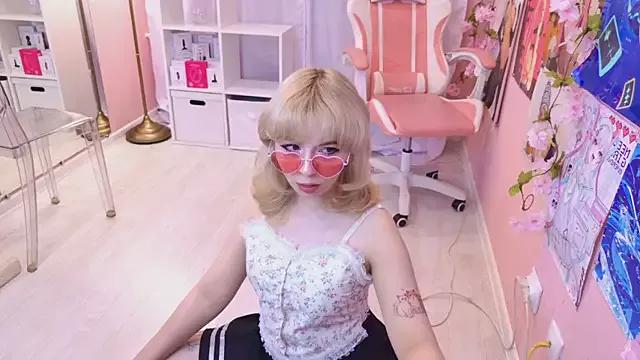 Coconut_Mia on StripChat 