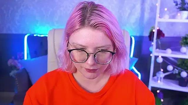 CoolTatis on StripChat 