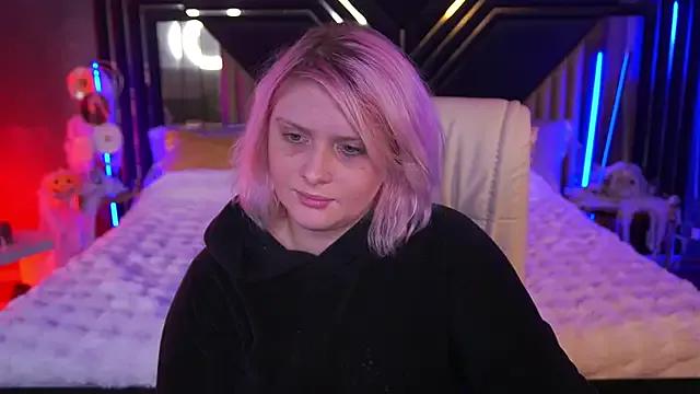 CoolTatis on StripChat 