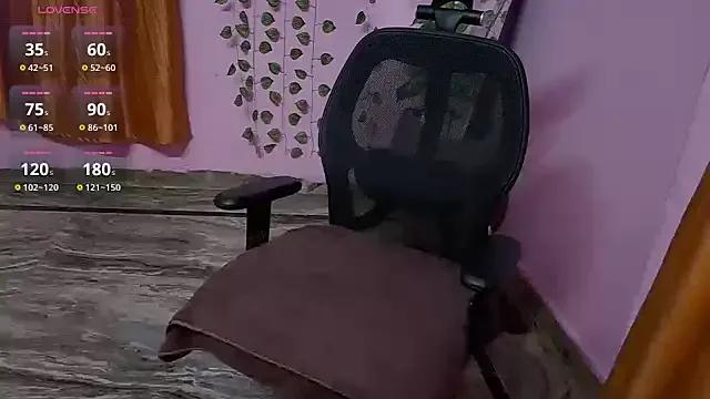 heyy_kiran on StripChat 