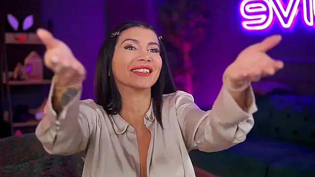 YuliaDesirevska — Start the night with some spanks